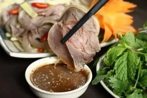 Top Các Quán Ăn Ngon Ở Tuy Hòa Giá Rẻ Không Thể Bỏ Lỡ - Comgroup