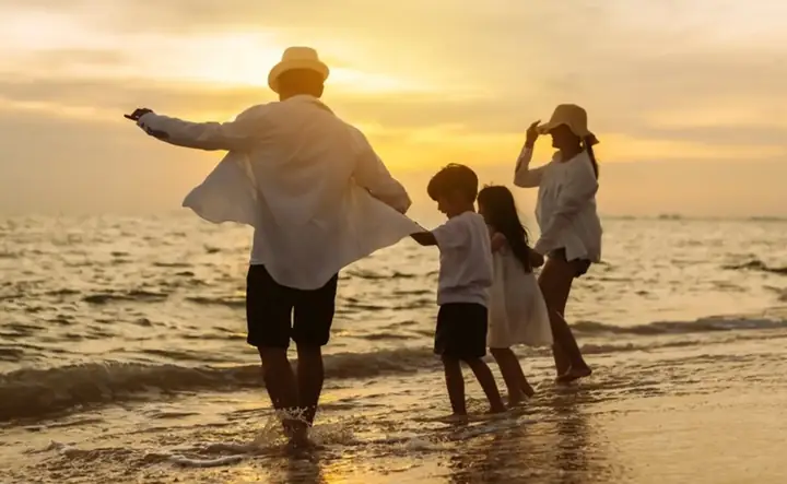 Hình Ảnh Tôn Vinh Người Đàn Ông Trong Gia Đình