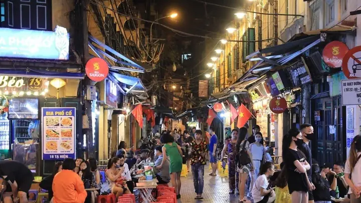 Hình Ảnh Phố Cổ Hà Nội Về Đêm