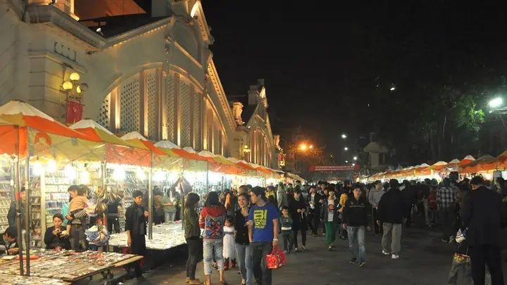 Hình Ảnh Phố Cổ Hà Nội Về Đêm