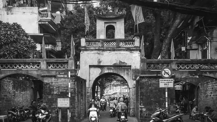 Ảnh Phố Cổ Hà Nội Đen Trắng