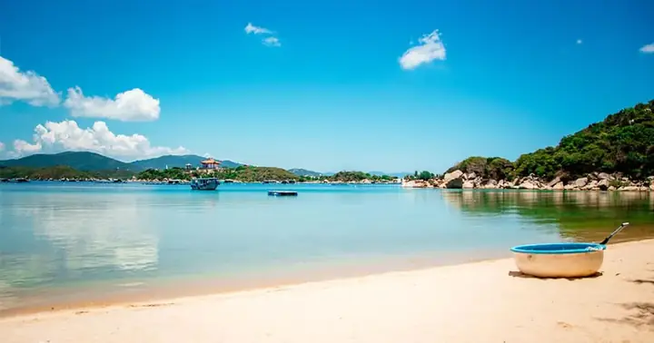 Biển Nha Trang Ở Đâu Và Top 5 Bãi Biển Đẹp Nhất Nha Trang 2025 Biển Nha Trang Ở Đâu Và Top 5 Bãi Biển Đẹp Nhất Nha Trang 2025