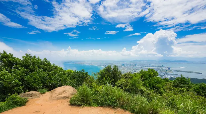Sơn Trà: Các Bãi Biển, Tuyến Đường Xe Máy Và Điểm Tham Quan ...