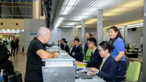 Sân Bay Tân Sơn Nhất Khôi Phục Đường Bay Mỹ, Mở Rộng “bản Đồ ...