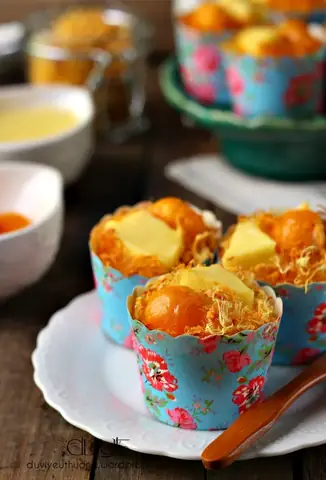 Bông Lan Phô Mai Trứng Muối 3