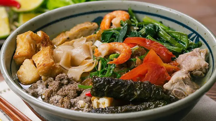 Bánh Đa Cua Là Gì, Ăn Với Rau Gì? Bánh Đa Cua Bao Nhiêu Calo?
