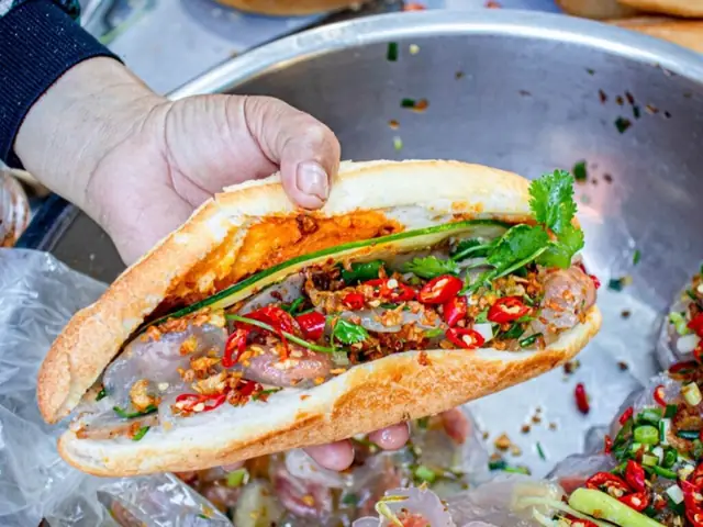 Nguồn Gốc Của Bánh Mì Bột Lọc