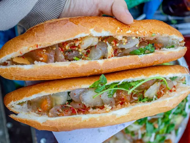 Bánh Mì Bột Lọc Đà Nẵng Dì Phượng Hương Vị Độc – Lạ Khó Lẫn