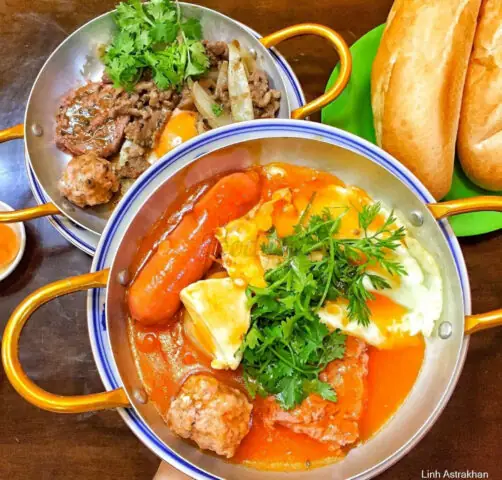 Vua Bánh Mì Chảo: Địa Chỉ Đáng Thử Tại Lê Văn Hưu Vua Bánh Mì Chảo: Địa Chỉ Đáng Thử Tại Lê Văn Hưu