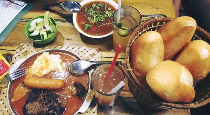 Bánh Mì Chảo Cột Điện: Đa Dạng Món Ngon Từ Bánh Mì Bánh Mì Chảo Cột Điện: Đa Dạng Món Ngon Từ Bánh Mì