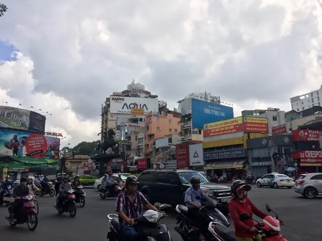 Really Do Not Like This Intersection