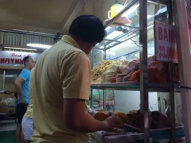 Banh Mi Hyunh Hoa: Look At All That Meat