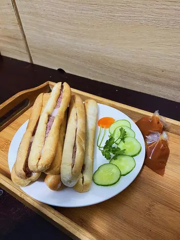 Quán Bánh Mì Que Hải Phòng Ngon Ở Hà Nội – Số 96 Bùi Ngọc Dương Quán Bánh Mì Que Hải Phòng Ngon Ở Hà Nội – Số 96 Bùi Ngọc Dương