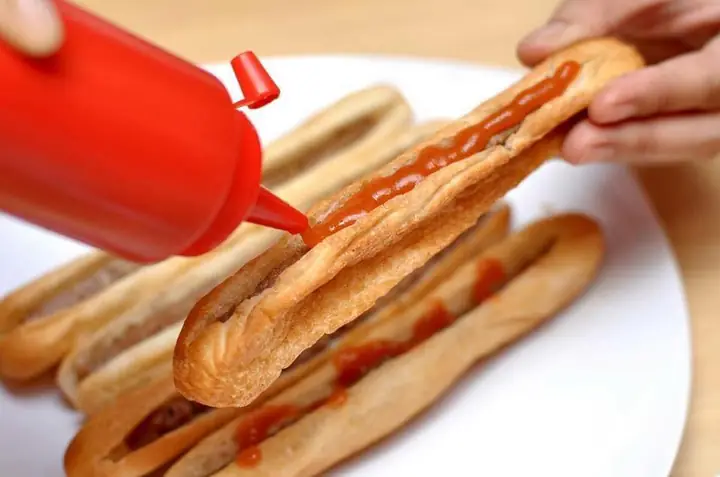 Bánh Mì Cay Zozo – Quán Bánh Mì Que Hải Phòng Ở Hà Nội Nổi Tiếng Bánh Mì Cay Zozo – Quán Bánh Mì Que Hải Phòng Ở Hà Nội Nổi Tiếng