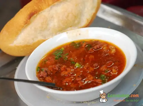 Bánh Mì Sốt Vang Đình Ngang