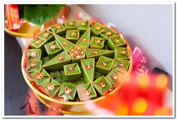 Mua Bánh Phu Thê Ở Đâu Tphcm? | Áo Dài Cưới Tài Lộc