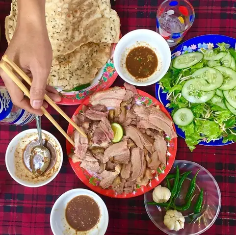 Bê Thui Cầu Mống Đà Nẵng Ăn Ở Đâu Ngon? - Quán Kim Chi
