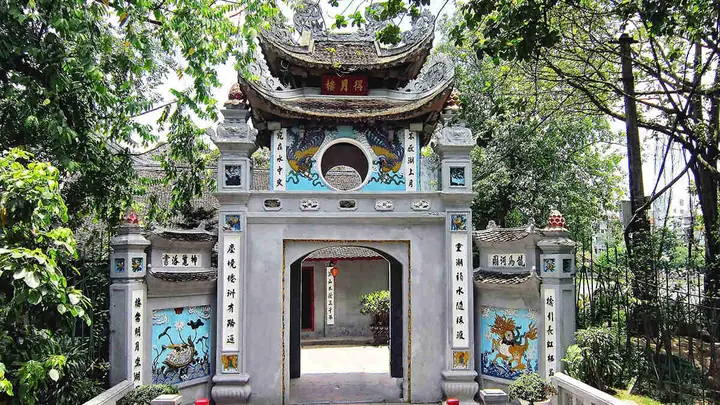 Đền Ngọc Sơn - Ngôi Đền Linh Thiêng Giữa Lòng Hà Nội | Xanh Sm