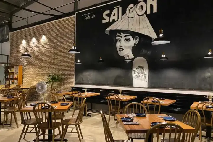 Best Vietnamese Cuisine Restaurant In District 1, Ho Chi Minh City