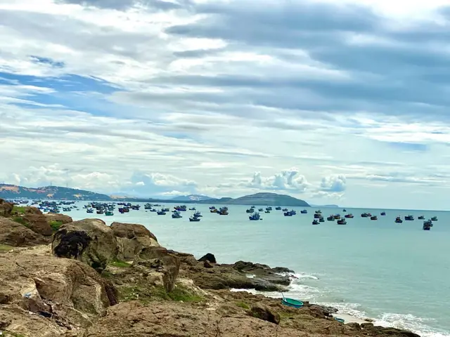 1/ Bãi Biển Phan Thiết - Mũi Né
