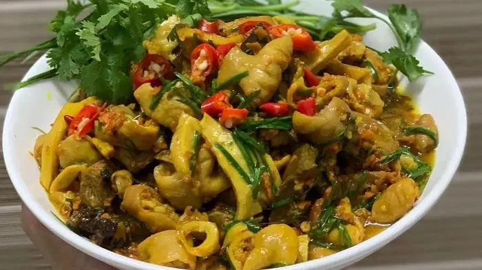 Bún Lòng Xào Nghệ Đà Nẵng: 10 Quán Ngon Ai Cũng Mê Mẩn