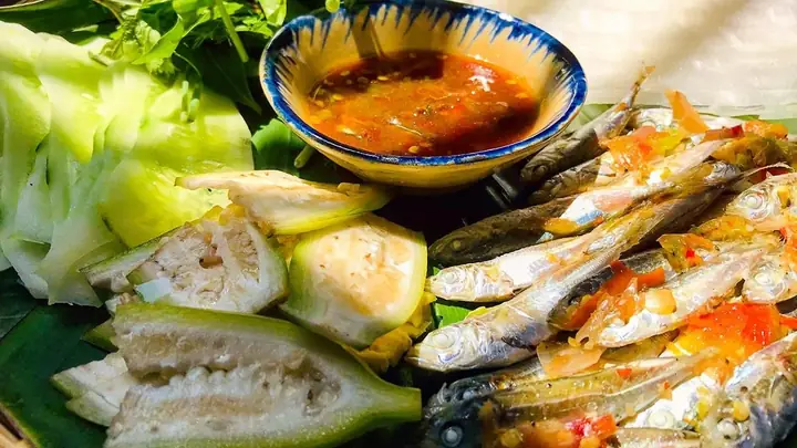 Cách Làm Cá Nục Hấp Cuốn Bánh Tráng Đậm Đà Lạ Vị Chiêu Đãi Gia Đình Cách Làm Cá Nục Hấp Cuốn Bánh Tráng Đậm Đà Lạ Vị Chiêu Đãi Gia Đình