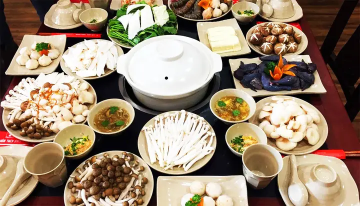 Top 12 Thương Hiệu Gà Rán Giòn Ngon, Đủ Vị Hot Hit Tại Việt Nam ...