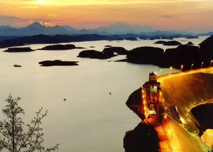 Hồ Nước Nổi Tiếng Nhất Việt Nam