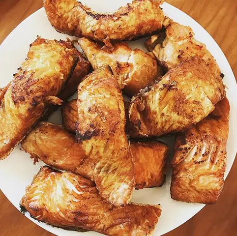 Cá Hồi Chiên Cá Hồi Chiên