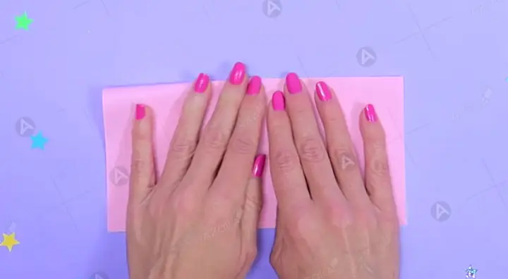 Cách Gấp Hộp Đựng Bút Bằng Giấy Đơn Giản Kiểu Số 2