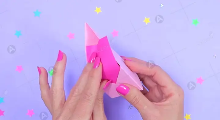 Cách Gấp Hộp Đựng Bút Bằng Giấy Đơn Giản Kiểu Số 2