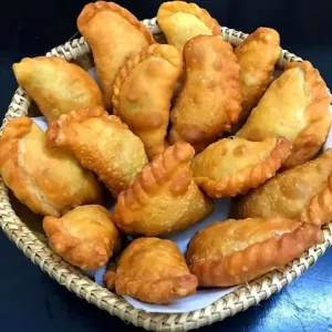 Cách Làm Bánh Gối Thơm Ngon, Giòn Rụm Đúng Chuẩn Hà Nội