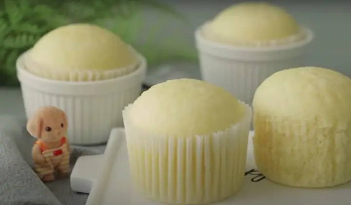Bánh Bông Lan Sữa Hấp