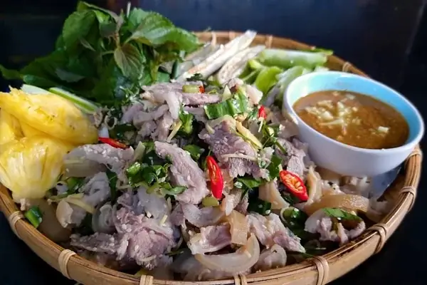 Cách Làm Món Dê Tái Chanh Thơm Ngon Chuẩn Vị Nhà Hàng