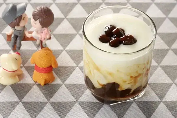 Cách Làm Sữa Chua Trân Châu Đường Đen Tại Nhà