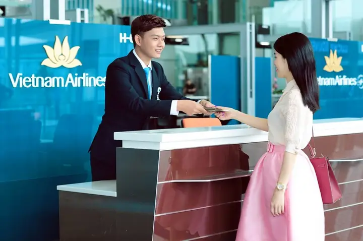 Làm Thủ Tục Lên Máy Bay Trước Bao Lâu?