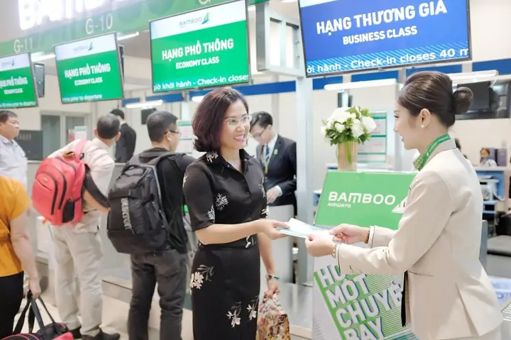 Làm Thủ Tục Lên Máy Bay Trước Bao Lâu?