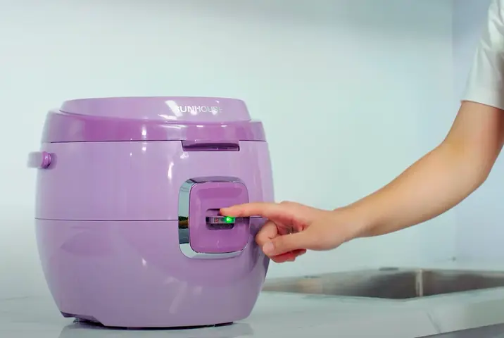 Thao Tác Với Nồi Cơm Điện Cơ Thao Tác Với Nồi Cơm Điện Cơ