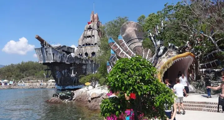 Thủy Cung Trí Nguyên