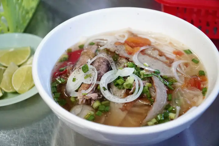 Bún Lá Cá Dầm