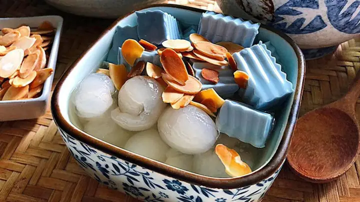 Chè Khúc Bạch Là Gì? Chè Khúc Bạch Làm Từ Gì, Nguyên Liệu Làm Chè ...