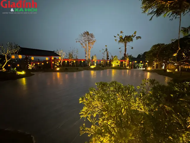 Về Cảnh Quan Trong Chùa - Nơi Du Khách Và Các Phật Tử Tham Quan