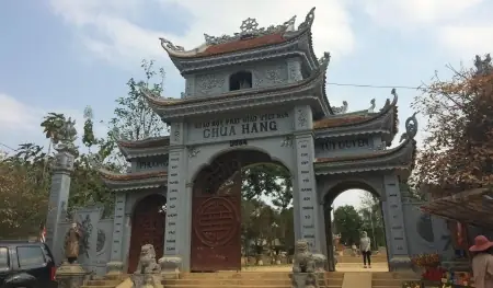 Chùa Hang Tuyên Quang - Điểm Du Lịch Tâm Linh Hấp Dẫn Chùa Hang Tuyên Quang - Điểm Du Lịch Tâm Linh Hấp Dẫn
