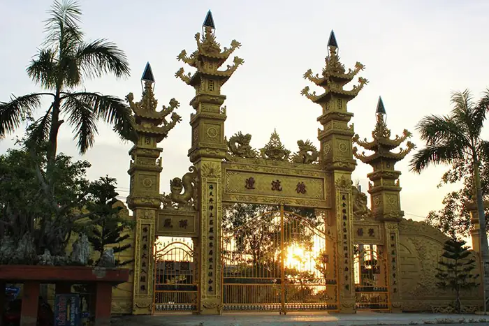 Chùa Vạn Phước Ở Đâu?
