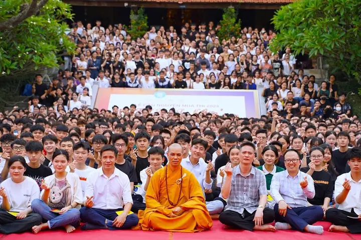 Hà Nội: Hơn 1200 Bạn Trẻ Trở Về Chùa Quan Âm Dự Lễ Cầu Nguyện ... Hà Nội: Hơn 1200 Bạn Trẻ Trở Về Chùa Quan Âm Dự Lễ Cầu Nguyện ...