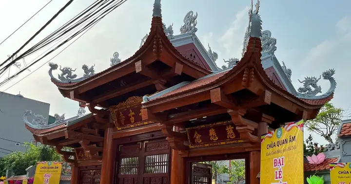 Chùa Xuân Canh (huyện Đông Anh) Chùa Xuân Canh (huyện Đông Anh)