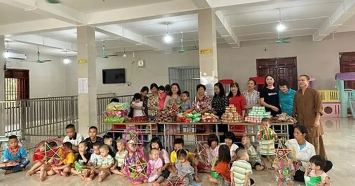 San Sẻ Yêu Thương Nơi Ngôi Chùa Cưu Mang Hơn 40 Mảnh Đời Bất ...