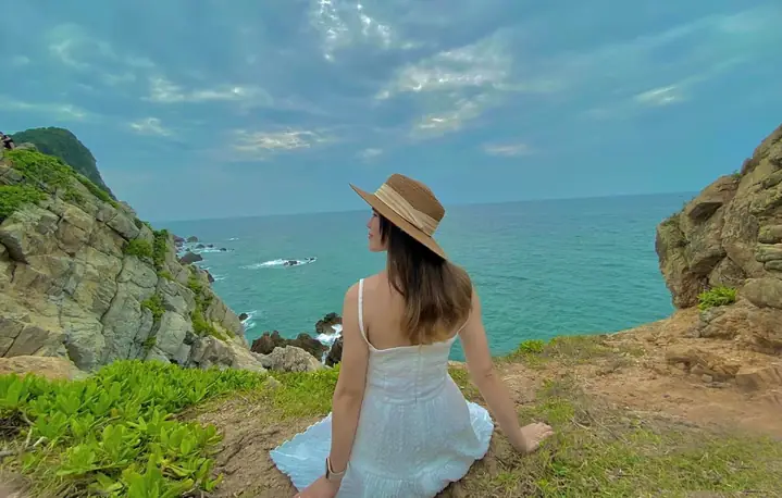 Đặt Chân Đến Eo Gió Quan Lạn Cảm Nhận Sự Hùng Vĩ Của Thiên Nhiên Đặt Chân Đến Eo Gió Quan Lạn Cảm Nhận Sự Hùng Vĩ Của Thiên Nhiên
