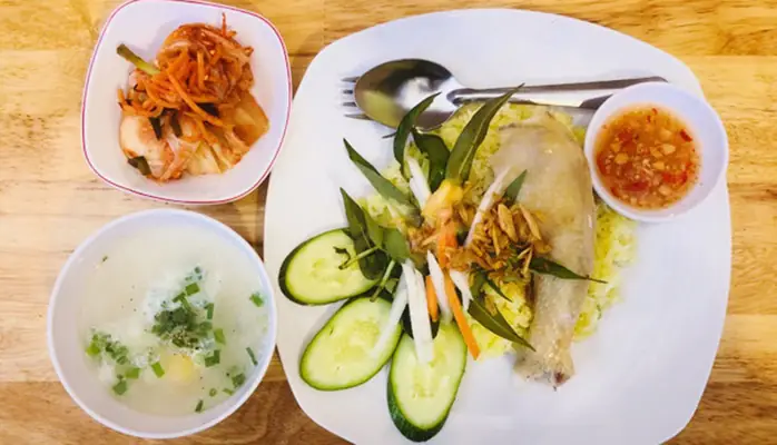 Bé Ba - Cơm Gà Nha Trang - Tạ Quang Bửu Ở Tp. Hcm | Foody.vn Bé Ba - Cơm Gà Nha Trang - Tạ Quang Bửu Ở Tp. Hcm | Foody.vn