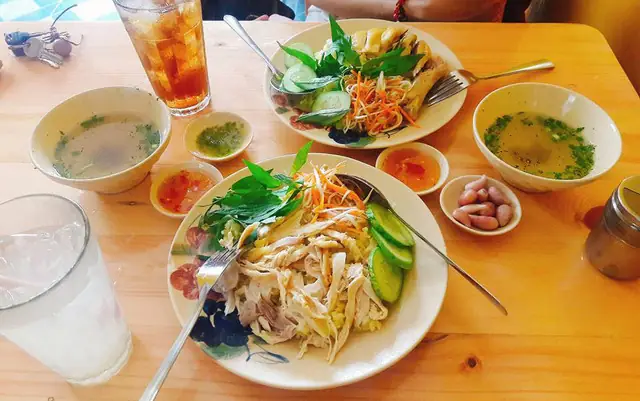 Phú Minh - Cơm Gà Phú Yên Ở Hà Nội | Foody.vn Phú Minh - Cơm Gà Phú Yên Ở Hà Nội | Foody.vn